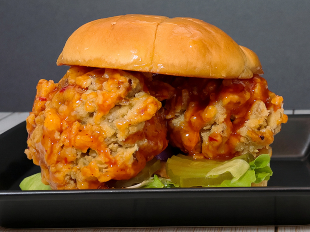 KICK'N CHICK'N SANDWICH